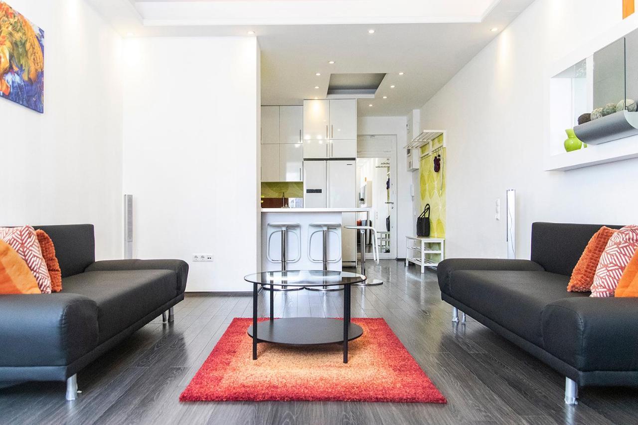 Helena Apartment With View On St. Stephan'S Basilica Budapest Esterno foto