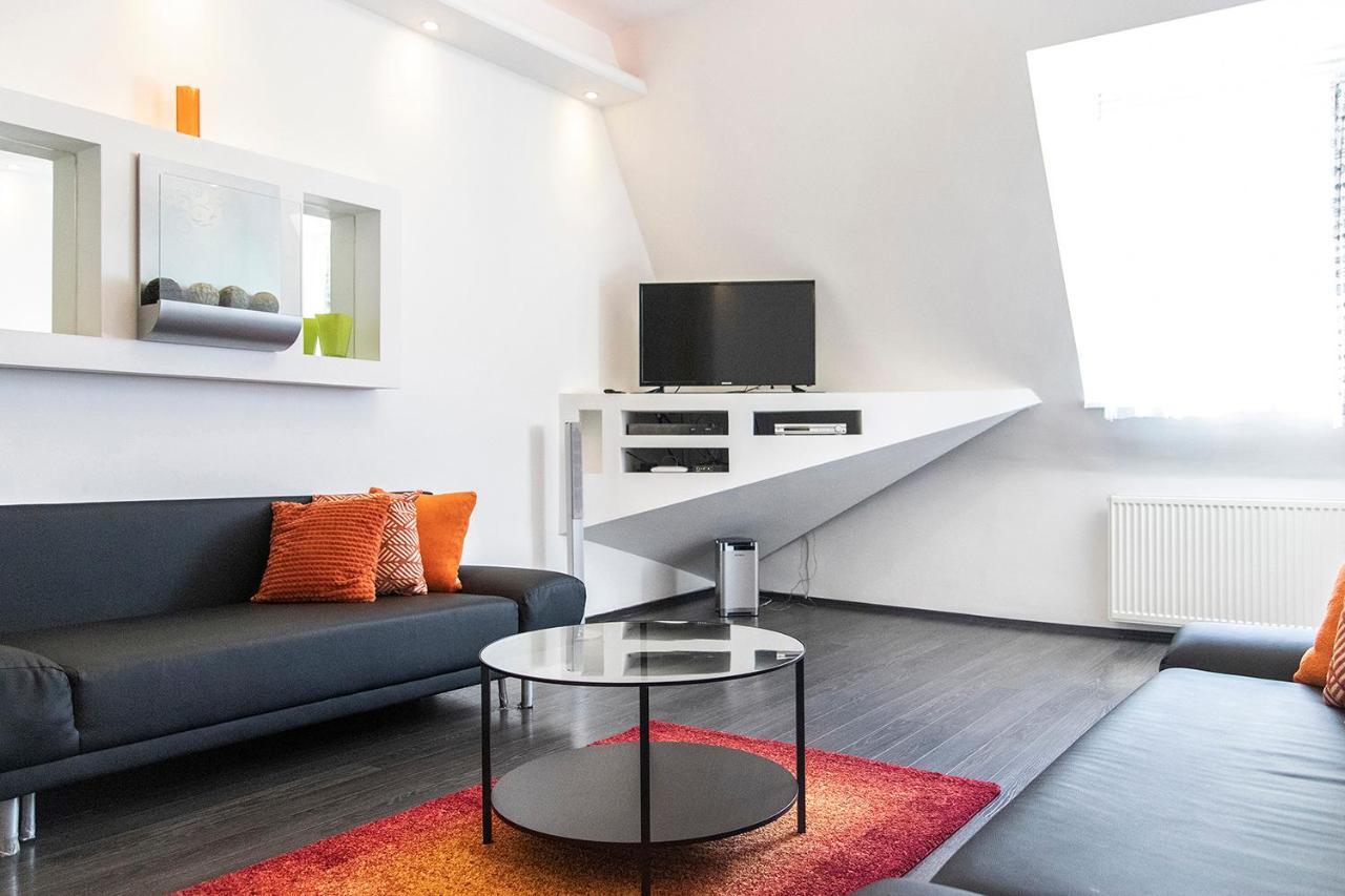 Helena Apartment With View On St. Stephan'S Basilica Budapest Esterno foto